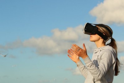 la-realite-virtuelle-pour-un-apprentissage-immersif-ecole-branchee