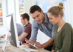 en-formation-professionnelle-un-adulte-napprend-pas-comme-un-enfant-la-croix