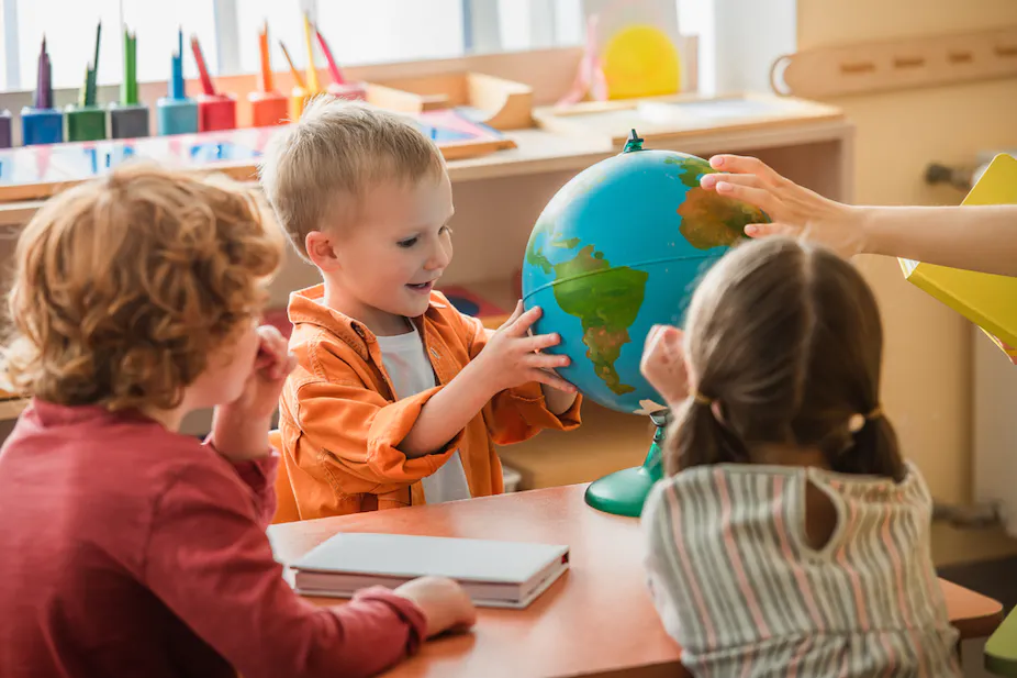 La pédagogie Montessori est-elle efficace ? Ce que nous disent les recherches scientifiques